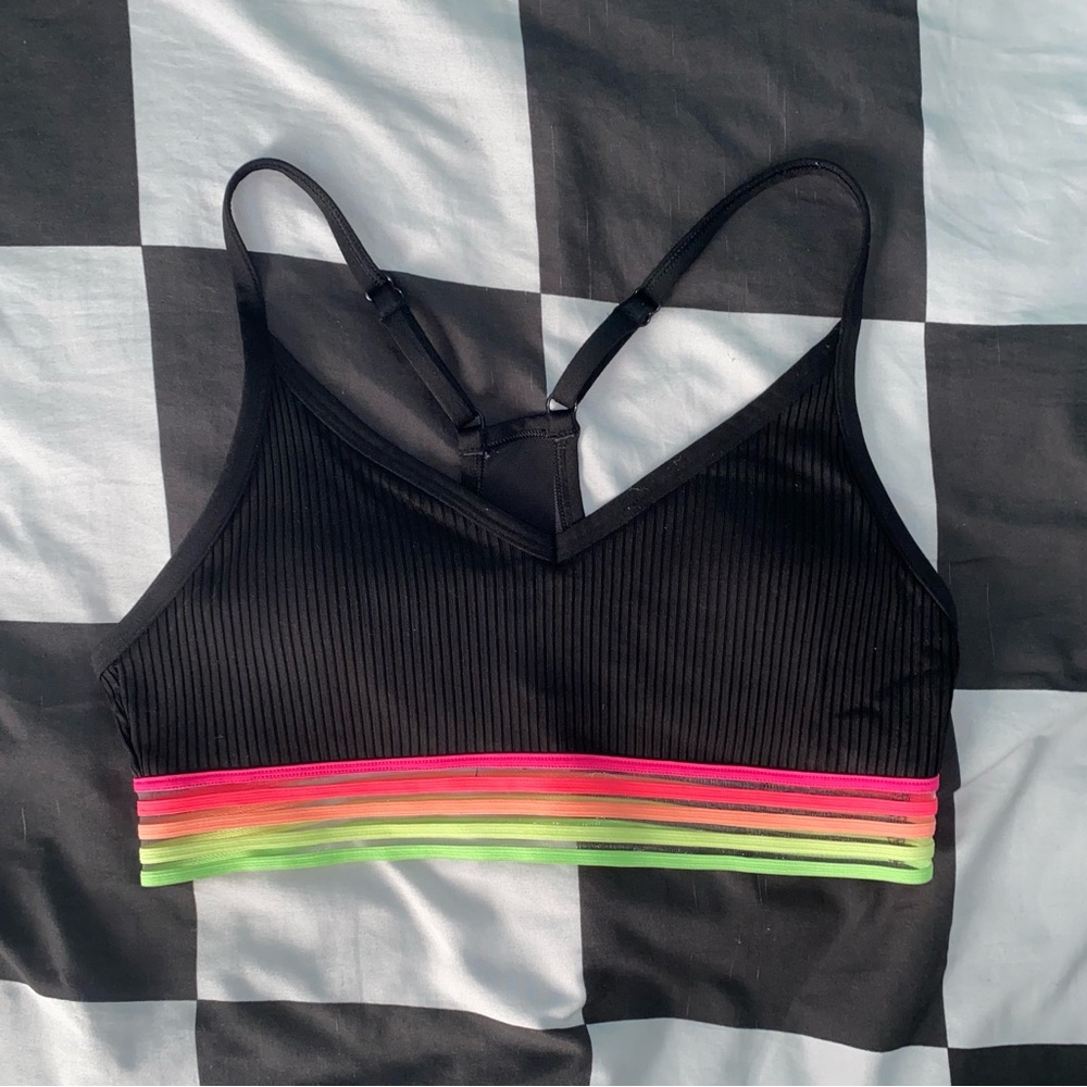 Sports bra